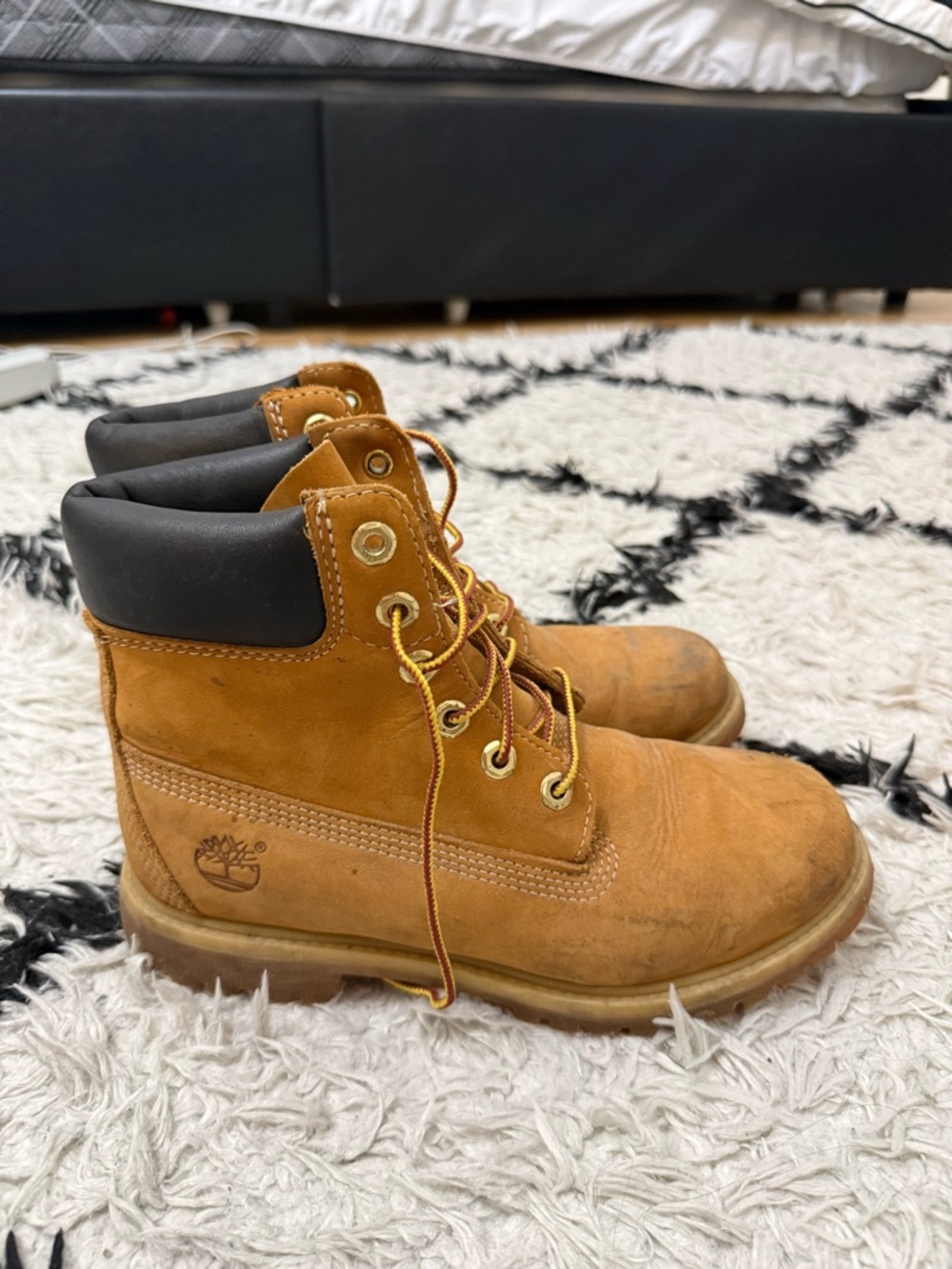 Timberland Wheat Nubuck Lace-Up Work Boots with Black Collar (8M)